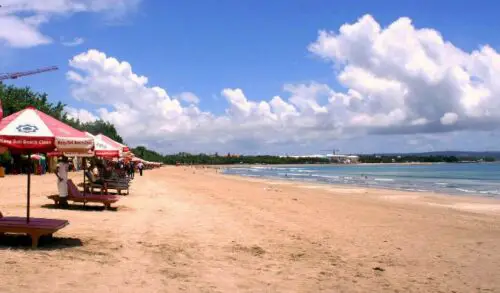 Playa Kuta: El peor lugar de Bali