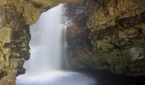 Cueva Smoo en Escocia