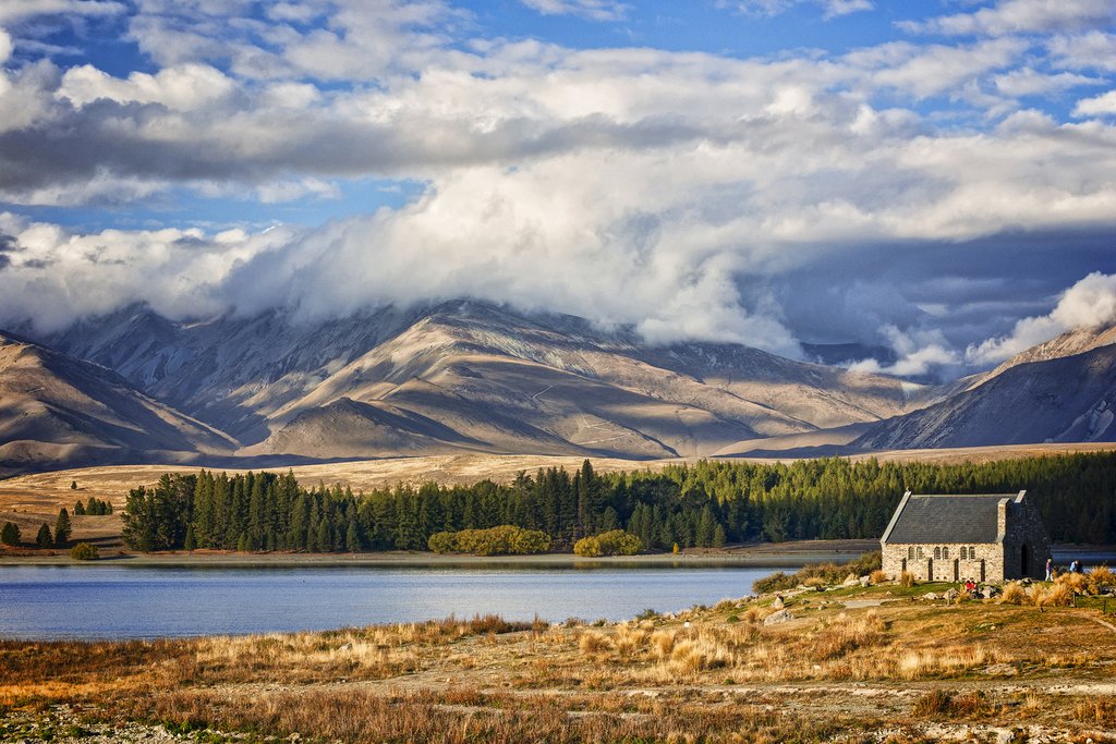 Viaje al Lago Tekapo: rutas y consejos.