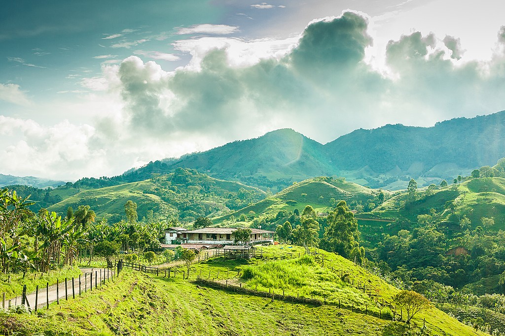 Colombia ofrece una amplia gama de atracciones, experiencias y paisajes