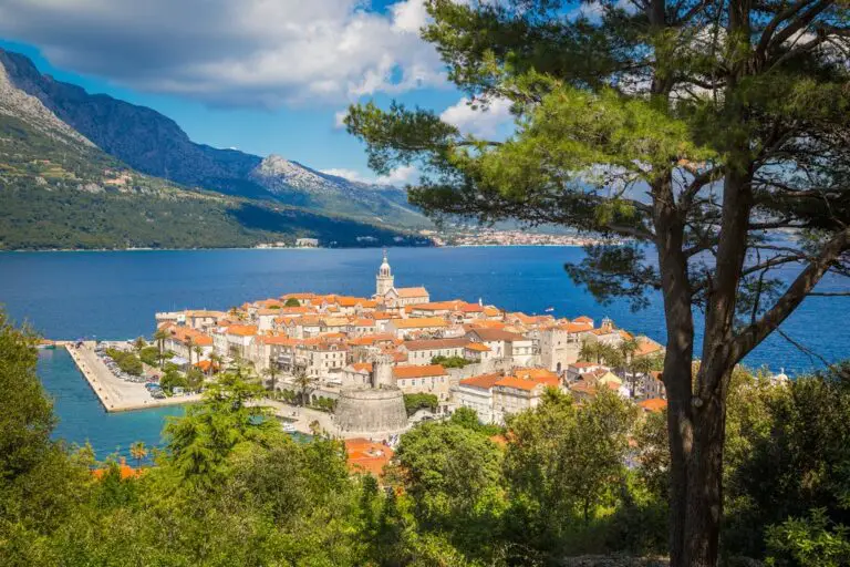 Aventura en Dalmacia: Split, Hvar, Korčula y Dubrovnik – 7 días