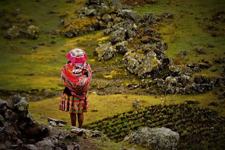 Caminata al Valle de Lares y Camino Inca Corto – 8 Días