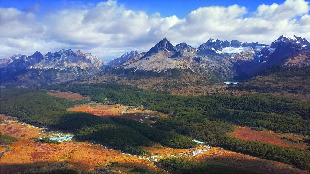 ¿Soñando con visitar la Patagonia? ¿Quieres conocer esta tercera región más grande del Mundo? ¿Te interesa saber cómo es el clima en la Patagonia en mayo?