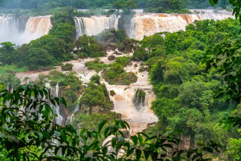 El Calafate a las Cataratas del Iguazú: mejores rutas y consejos de viaje