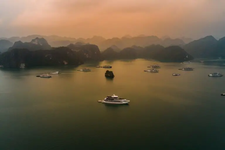 Lo más destacado del norte de Vietnam: Hanoi y la bahía de Ha Long – 5 días