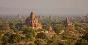 Viajar a Myanmar en Abril es la mejor manera de disfrutar