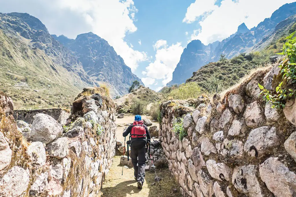 El Lares Trek es una de las caminatas más pintorescas y emocionantes del Perú.
