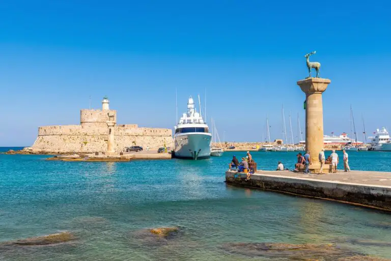 Descubra Rodas y Creta – 9 días