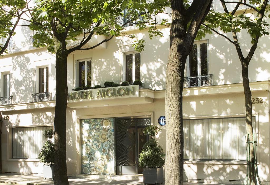 HOTEL EN PARIS